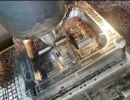 prilagojen kalup za ulično svetilko